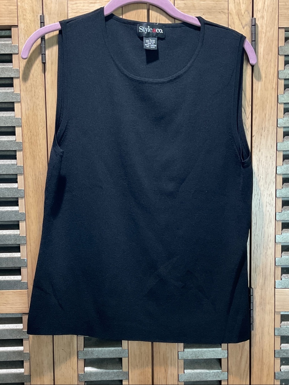 Style & Co. Black Sleeveless Crewneck Tank Top